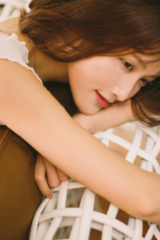 美女胸18以下禁止看禁网站